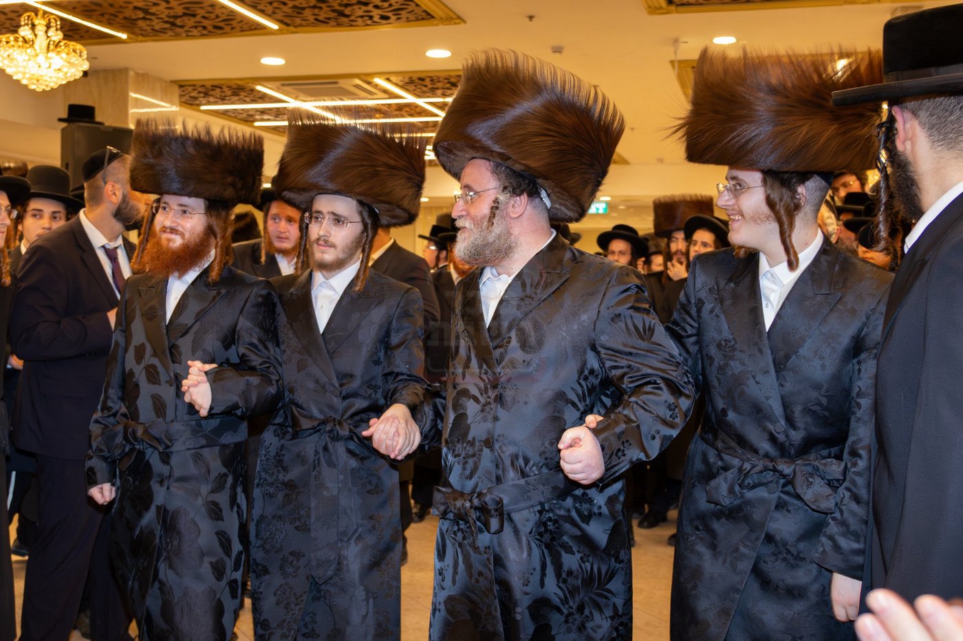 שמחת נישואי נין הגה"צ רבי יעקב מאיר שכטר