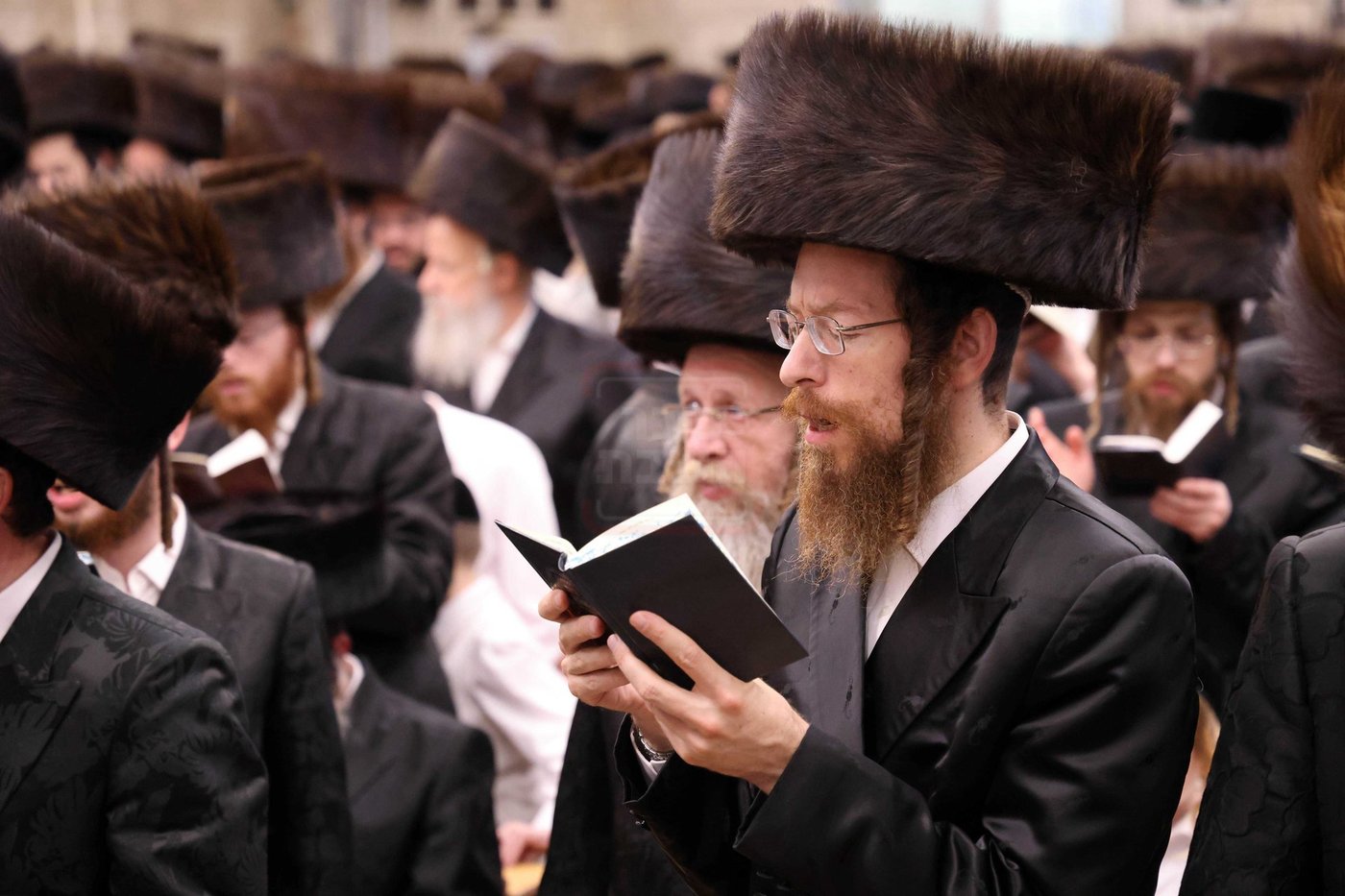 סליחות ראשונות בחצה"ק פינסק קרלין