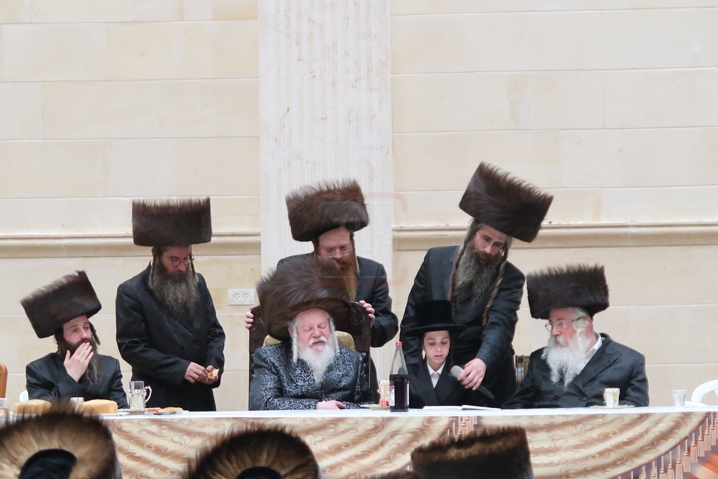 שמחת בר המצוה לנכד האדמו"ר מפרמישלאן ואב"ד אלדשטאט