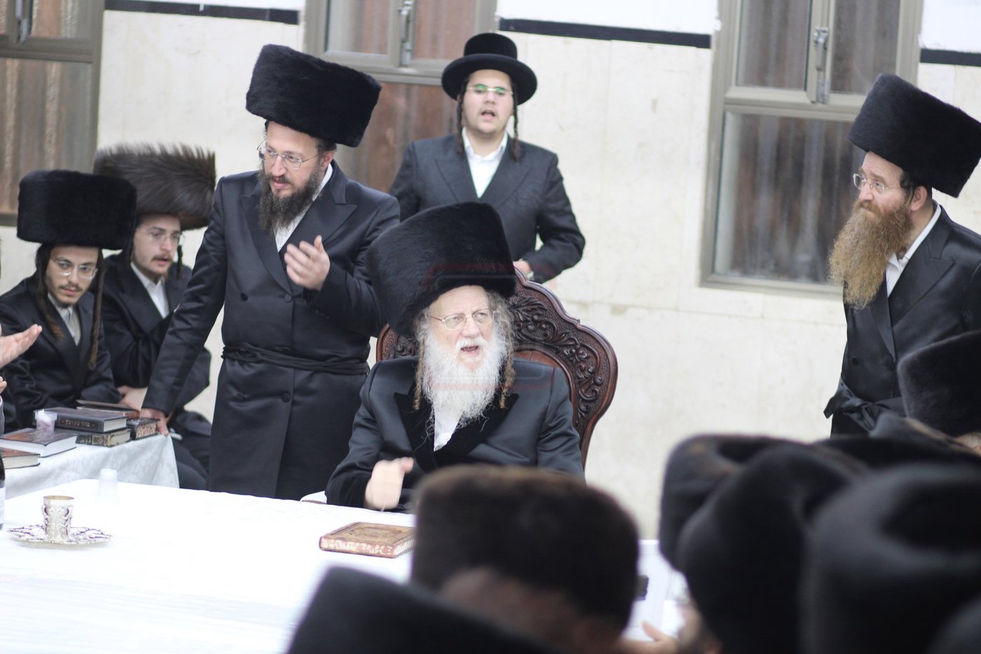נעילת החג ראש השנה בחצה"ק מודז'יץ
