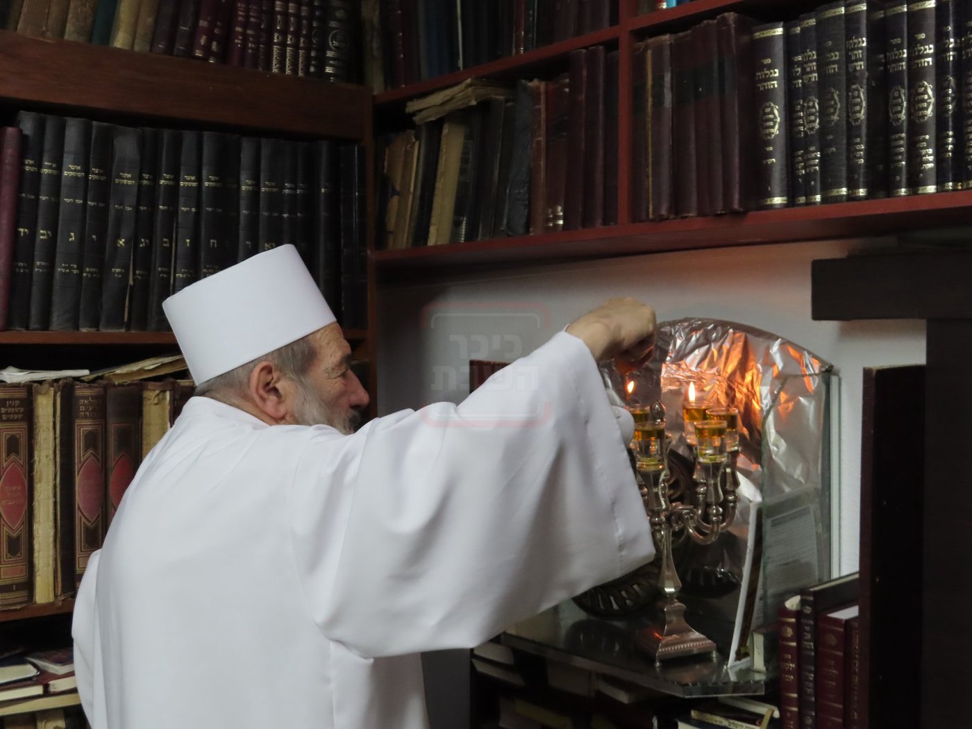 ערב ומוצאי יום כיפור אצל הגאון רבי ניסים בן שמעון