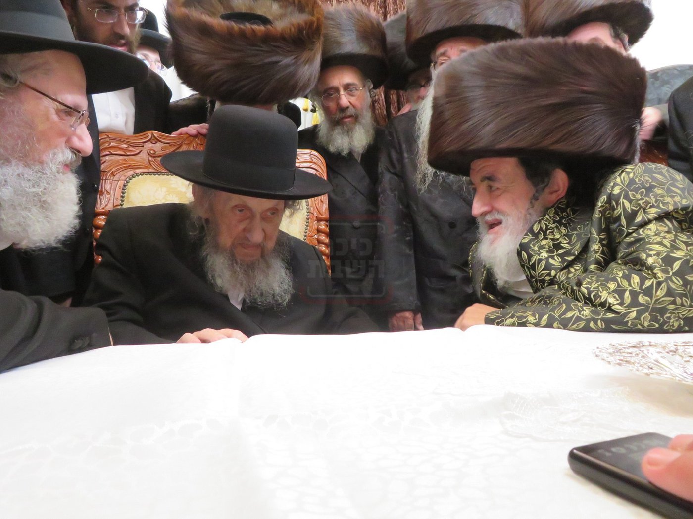 הגר"ד לנדו בביקור אצל האדמו"ר מויז'ניץ