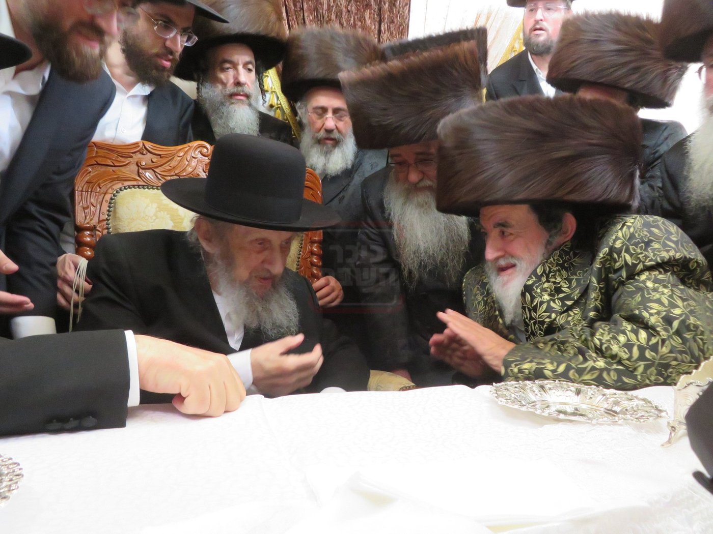 הגר"ד לנדו בביקור אצל האדמו"ר מויז'ניץ