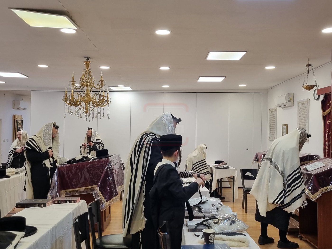 הגה"צ אב"ד קאלוב ביתר במסע הקודש להונגריה