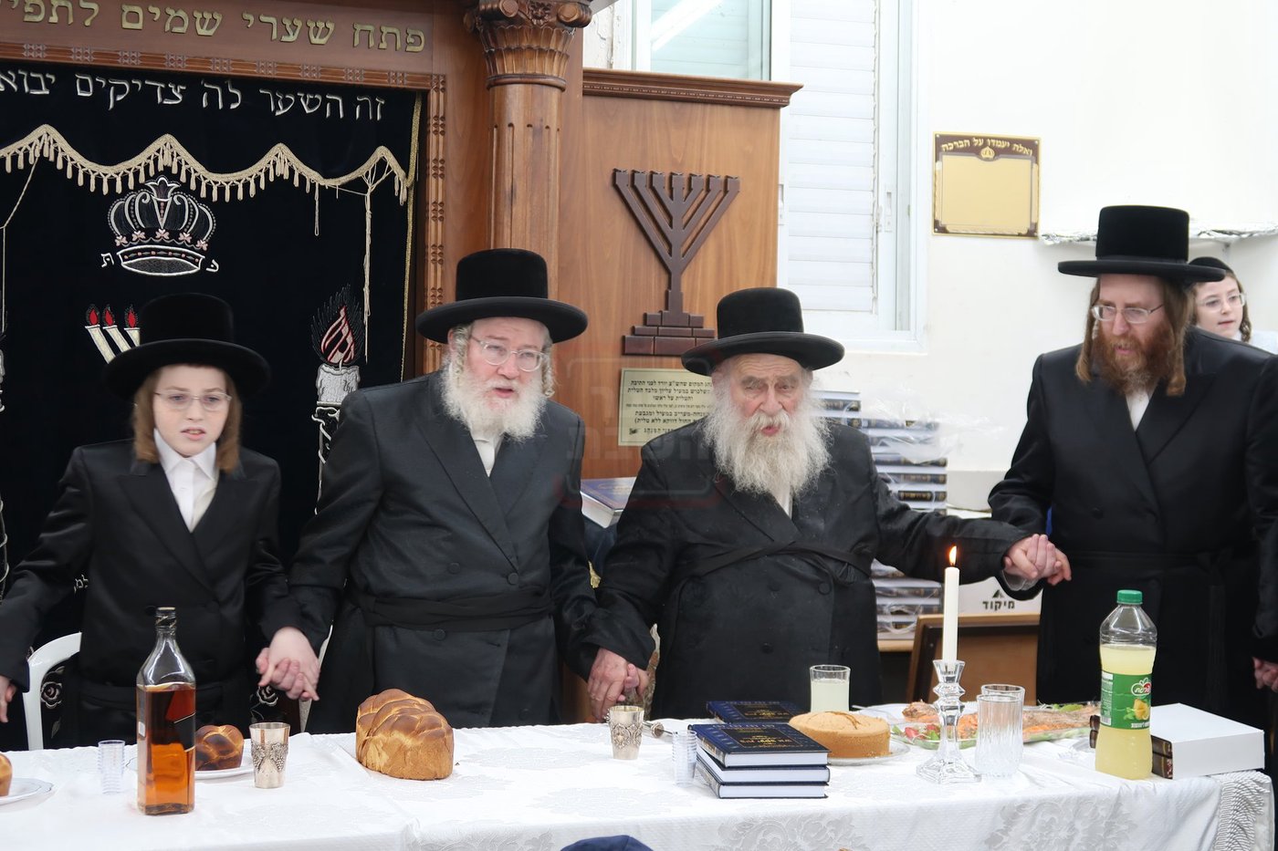 שמחת בר המצווה לנכד גאב"ד פרדס כץ
