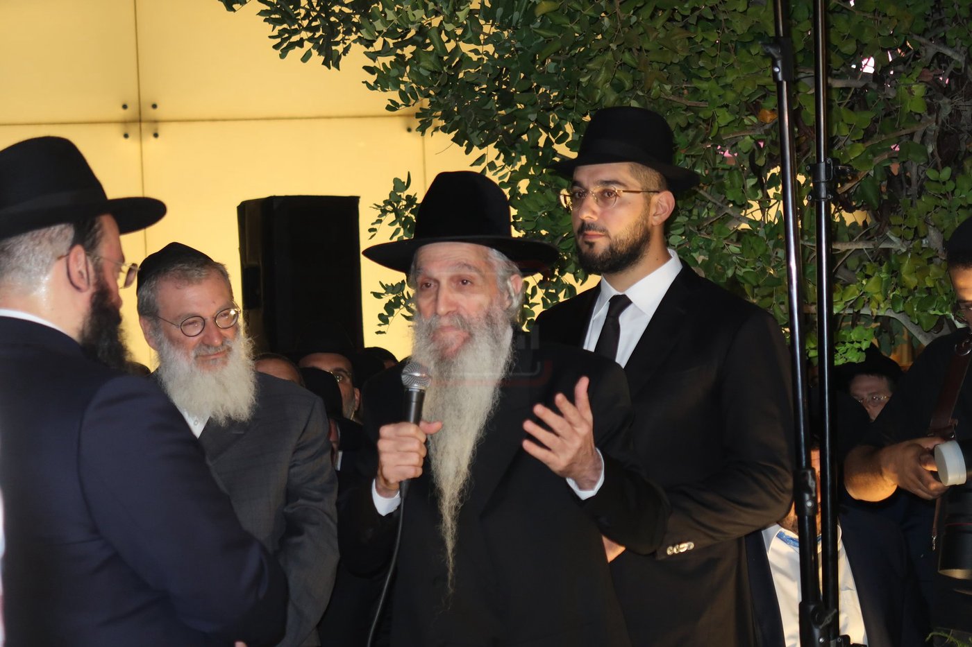 שמחת נישואי נכד האדמו"ר רבי דוד אבוחצירא