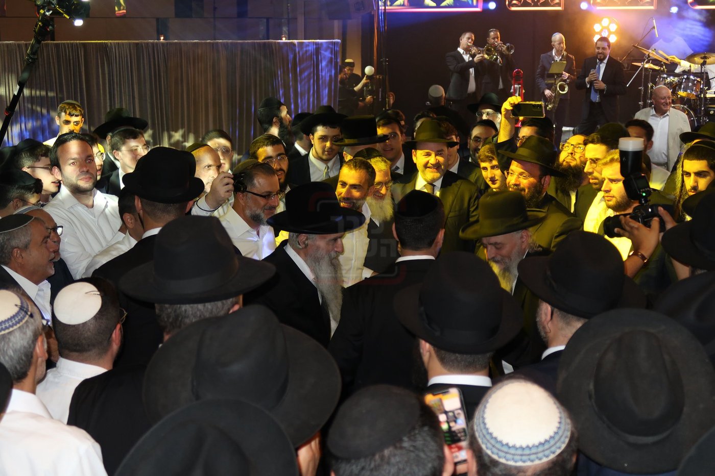 שמחת נישואי נכד האדמו"ר רבי דוד אבוחצירא