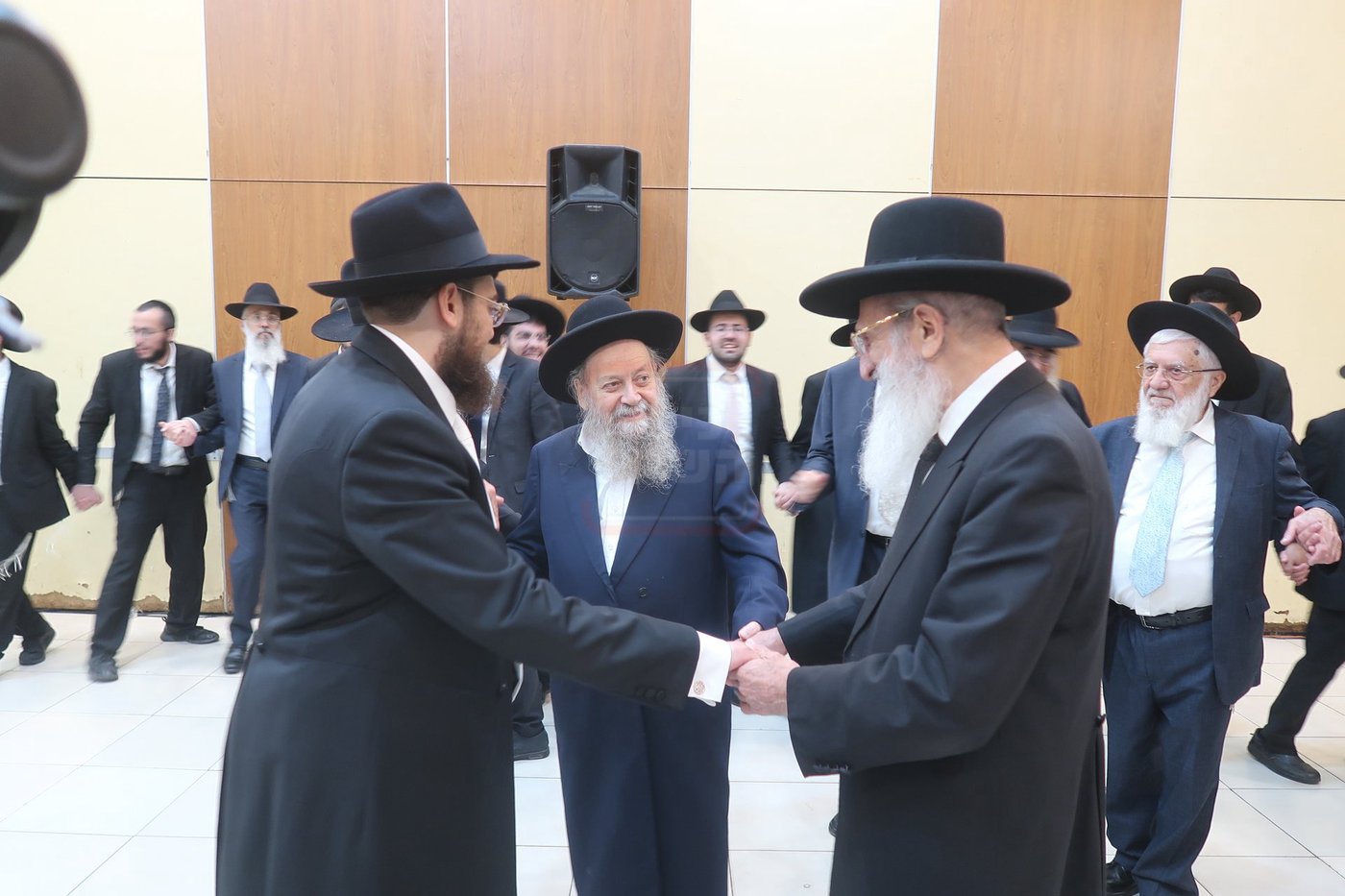 שמחת נישואי נכדת הגה"צ רבי דוד בצרי