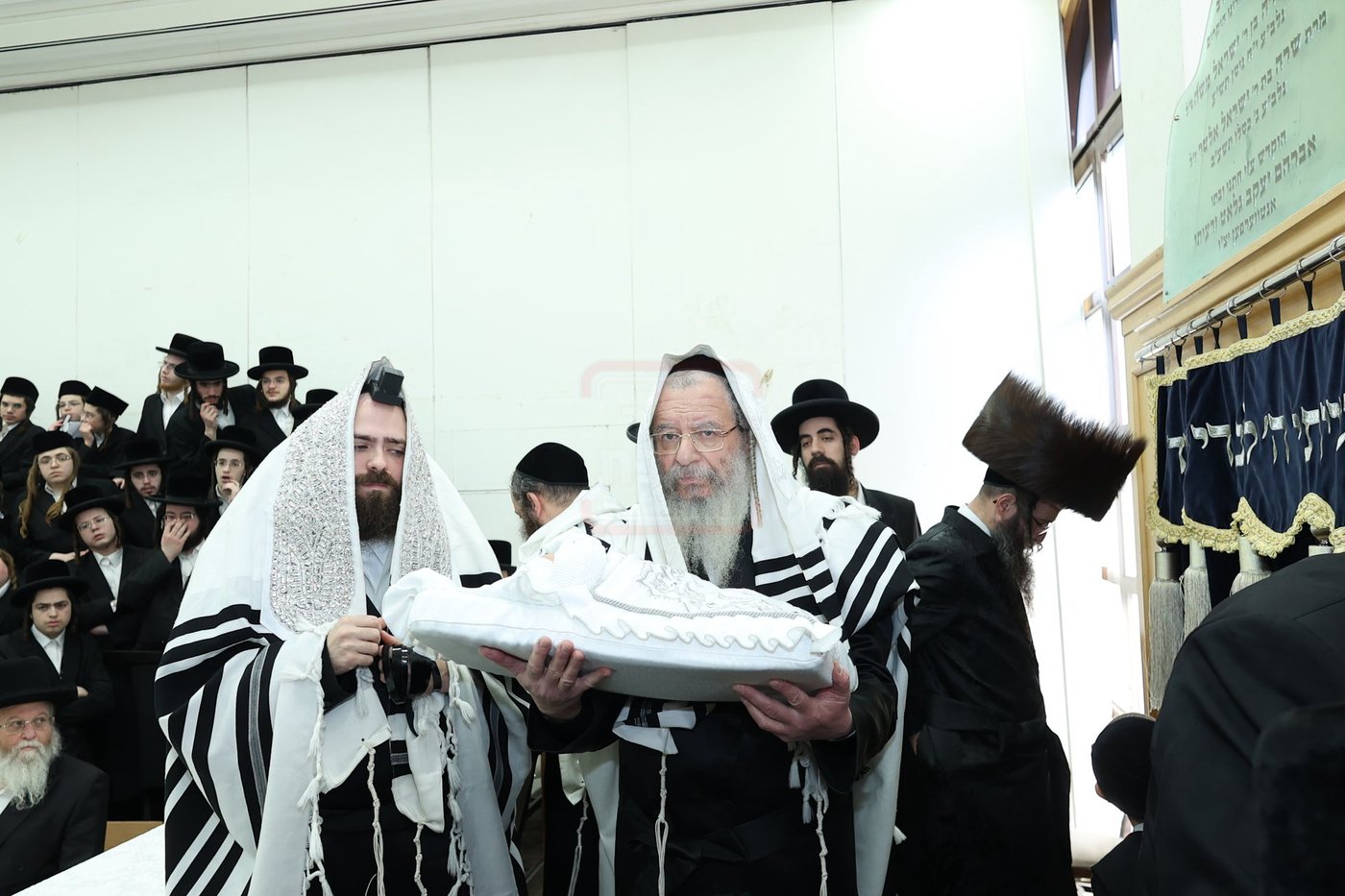 שמחת הברית לנין האדמו"ר מערלוי