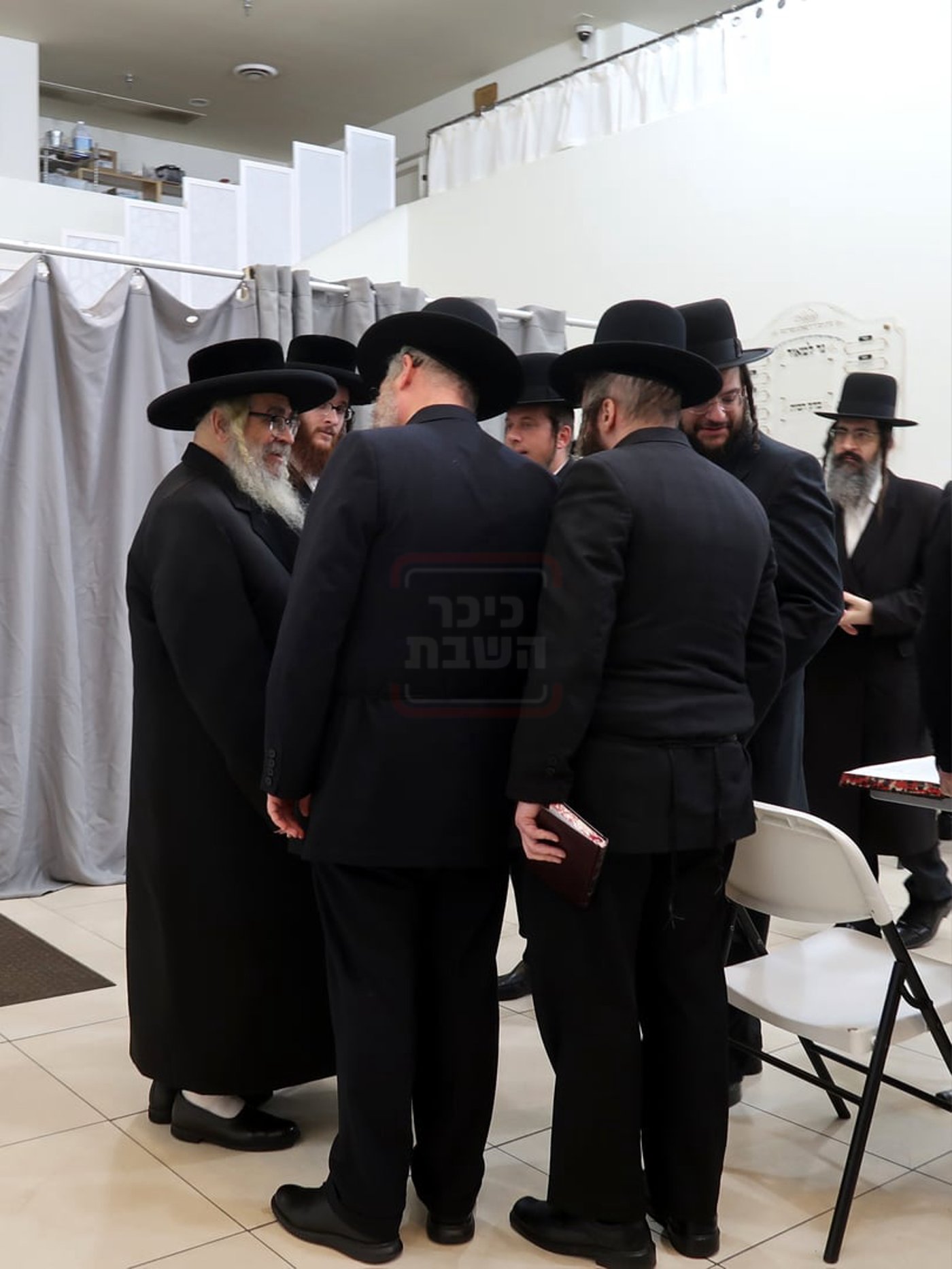 האדמו"ר מסאטמר במנוחה בפאלם ספרינגס