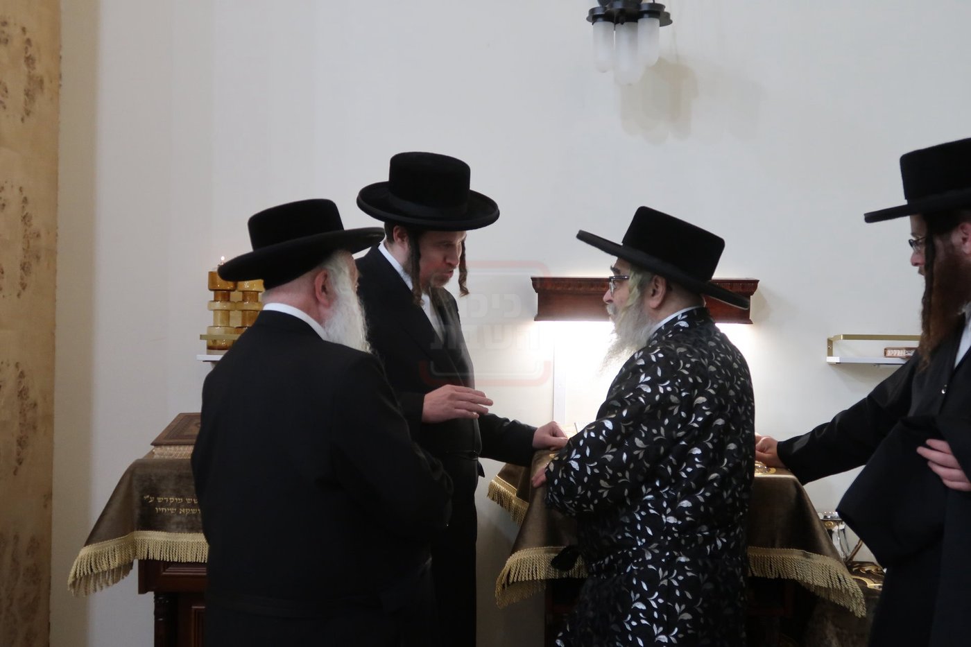 האדמו"ר מסאטמר במנוחה בפאלם ספרינגס