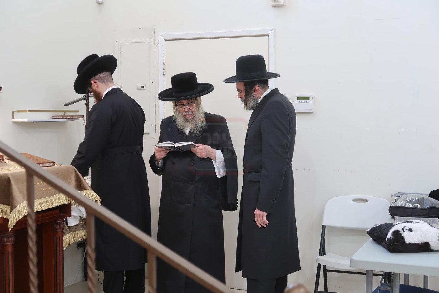 האדמו"ר מסאטמר במנוחה בפאלם ספרינגס