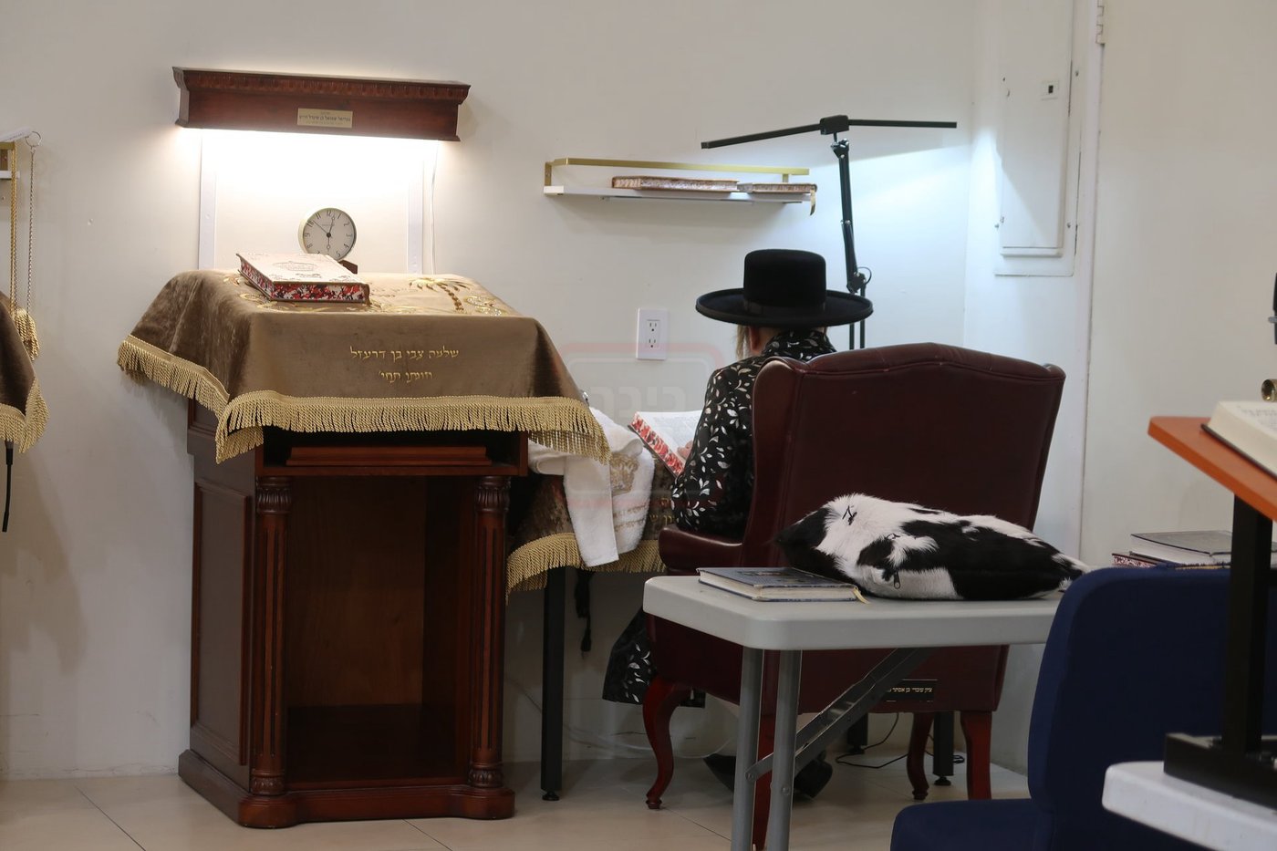 האדמו"ר מסאטמר במנוחה בפאלם ספרינגס