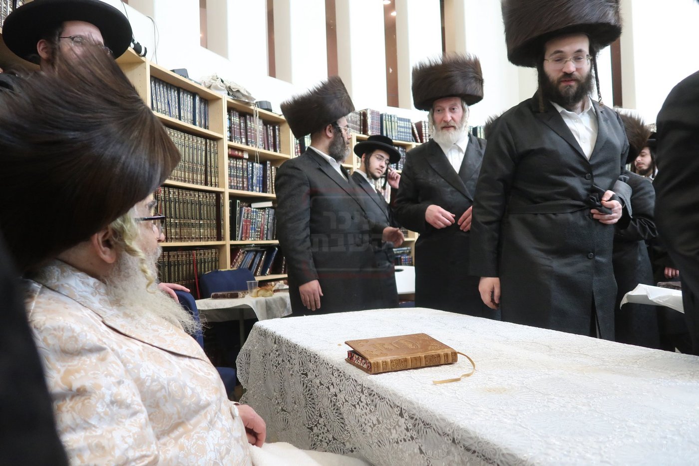 האדמו"ר מסאטמר במנוחה בפאלם ספרינגס