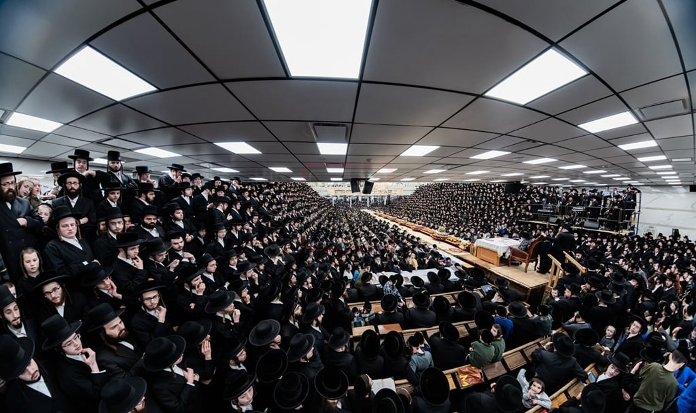 האדמו"ר מסאטמר בטיש ט"ו בשבט