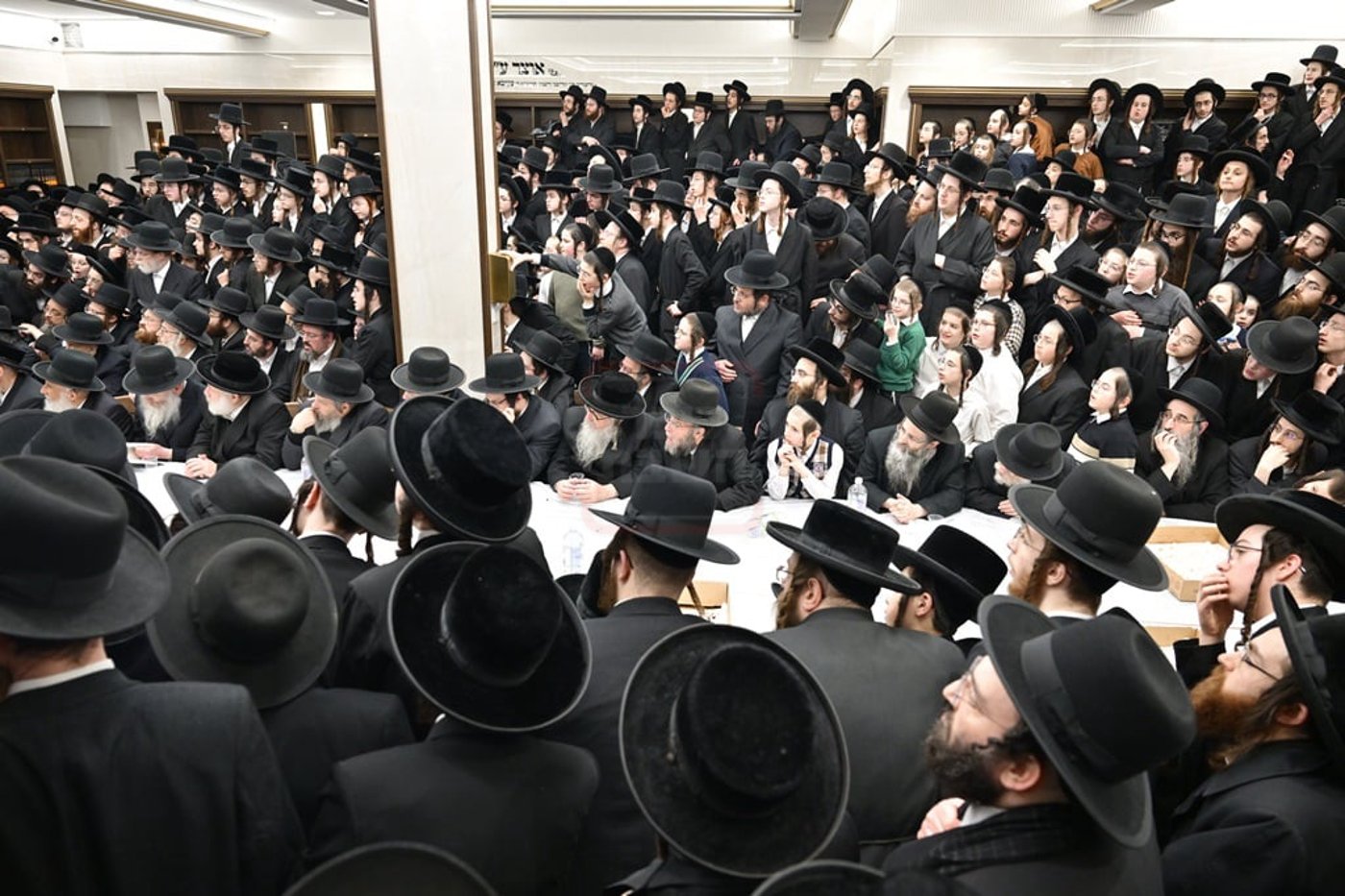 האדמו"ר מסאטמר בביקור הוד במאנשטעסער