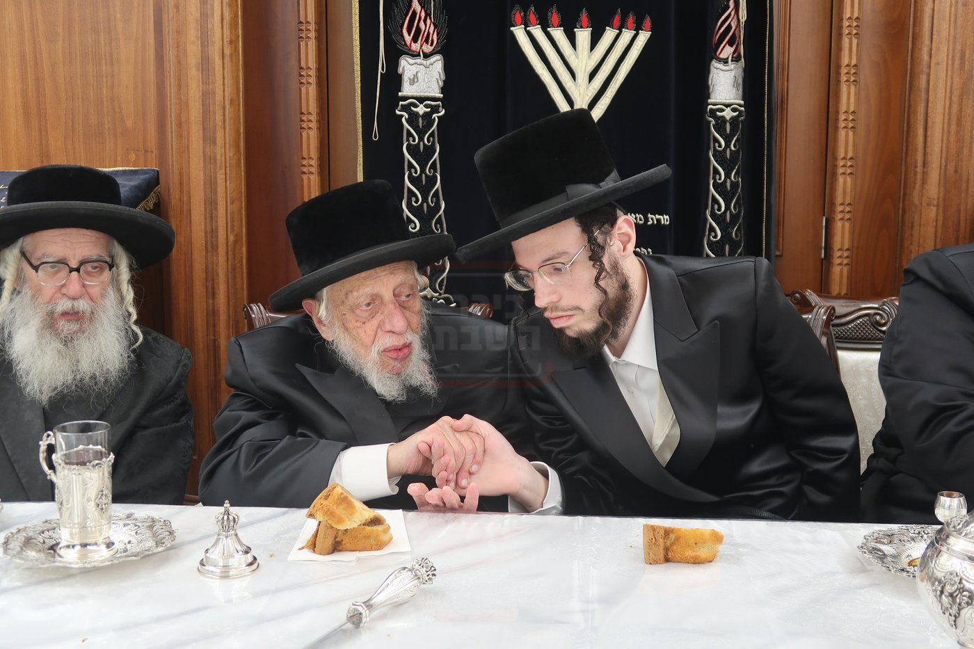 שמחת בית קאפיטשניץ - גאב"ד פרדס כץ 