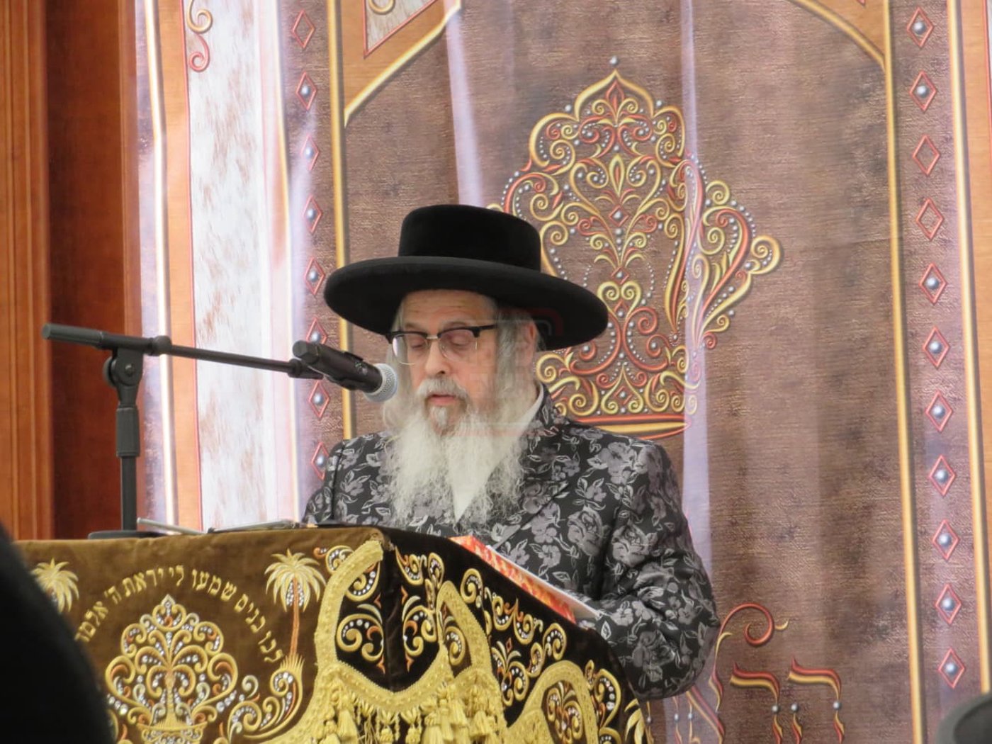 שיעור סוגיא וראש חודש ניסן סעודה במתיבתא ד'סאטמר