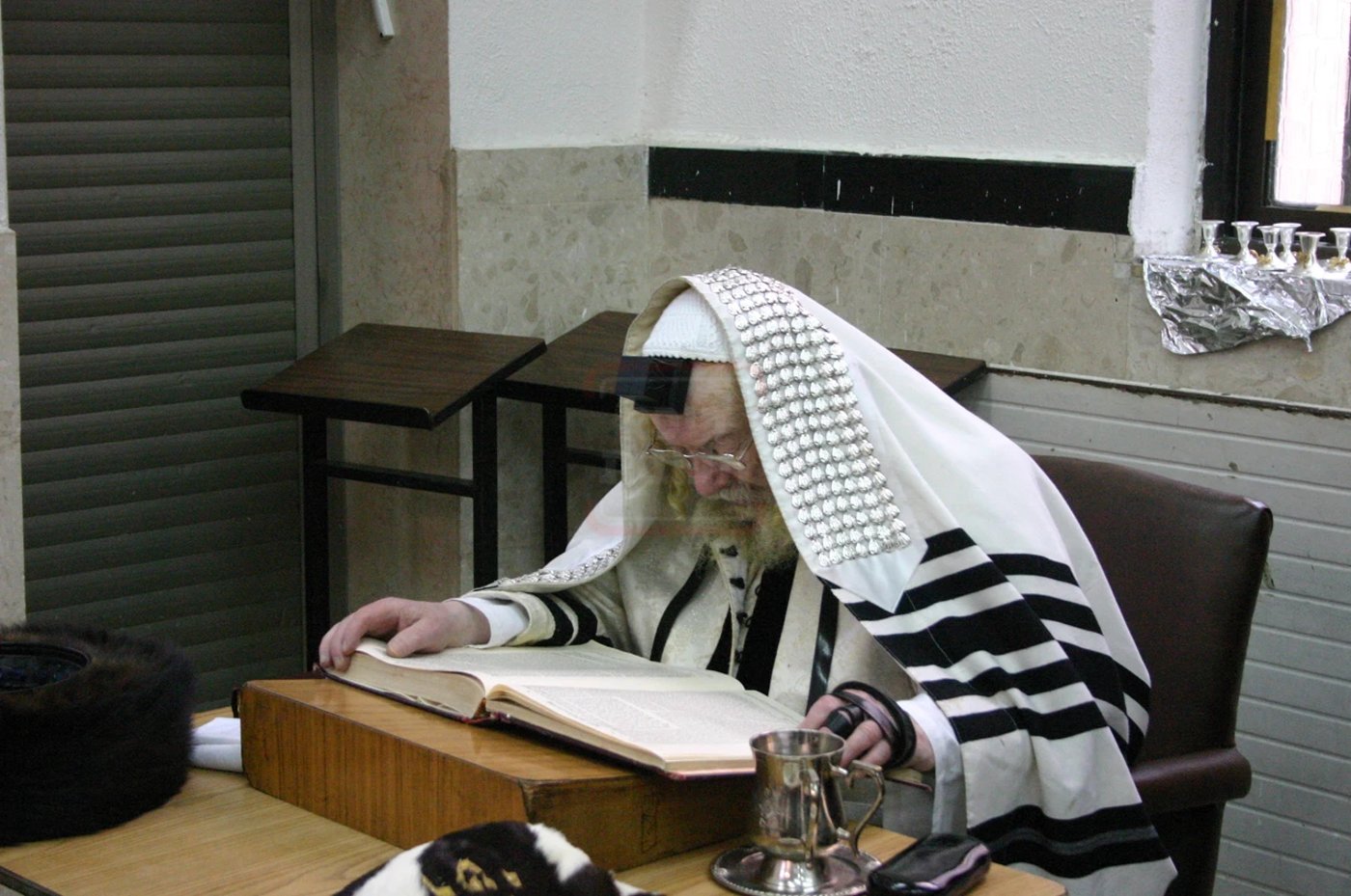 מראות חיי האדמו"ר מקרעטשניף זי"ע