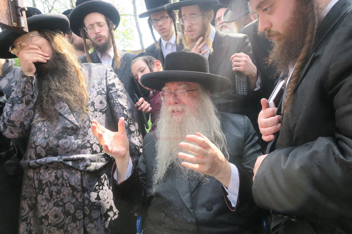 האדמו"ר מניקלשבורג במסע הקודש לצ'כיה