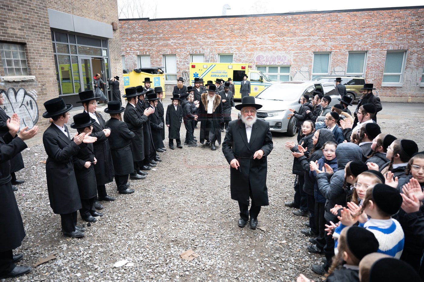 הרה"צ רבי אהרן מענדיל טווערסקי בביקור במונטריאול