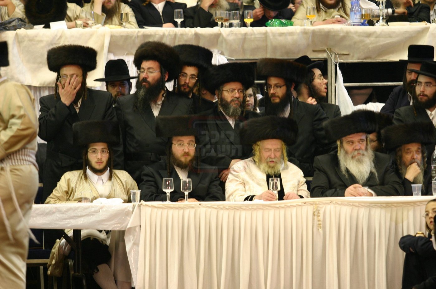 מראות חיי האדמו"ר מקרעטשניף זי"ע