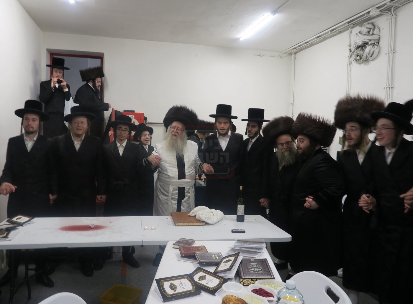 האדמו"ר מניקלשבורג במסע הקודש לצ'כיה