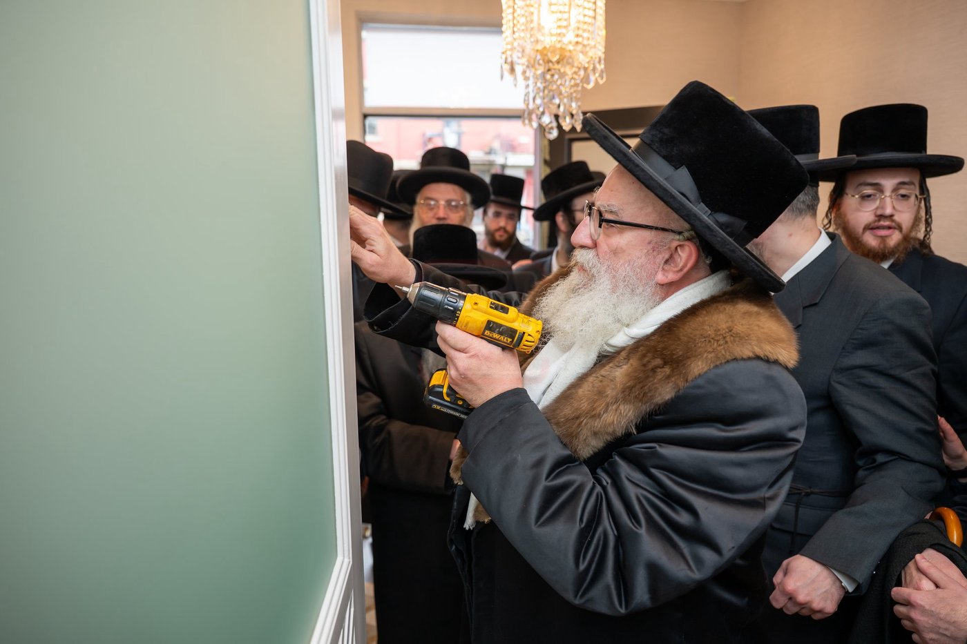 הרה"צ רבי אהרן מענדיל טווערסקי בביקור במונטריאול