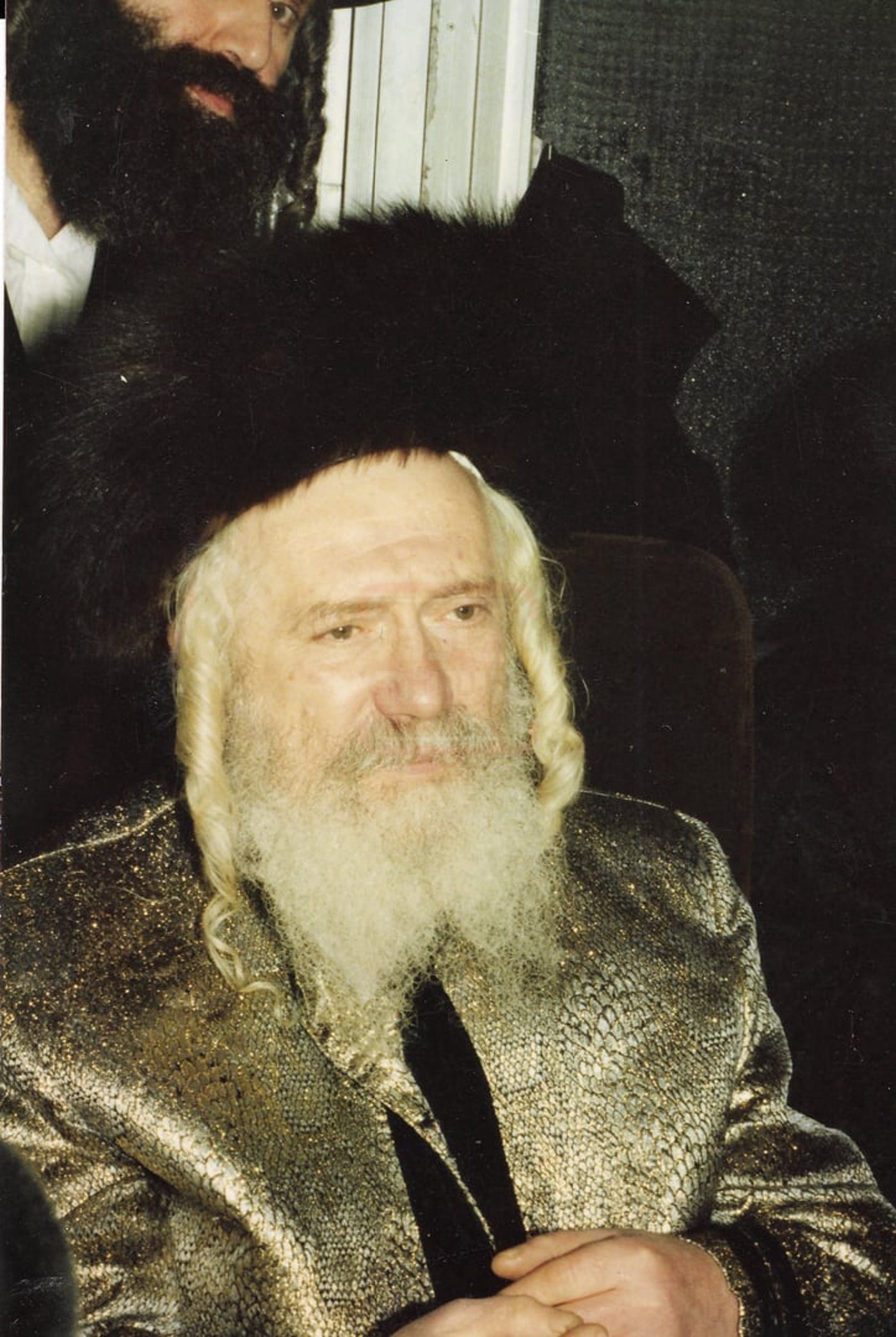 מראות חיי האדמו"ר מקרעטשניף זי"ע