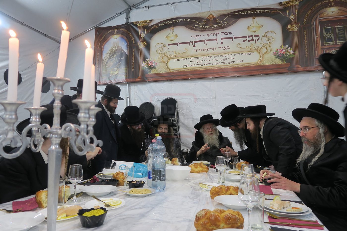 האדמו"ר מניקלשבורג במסע הקודש לצ'כיה