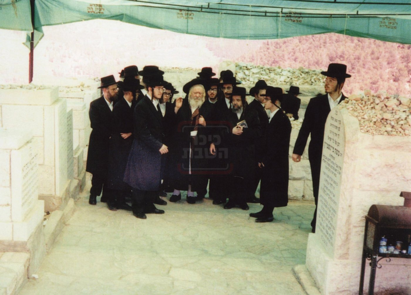 האדמו"ר מקרעטשניף זי"ע