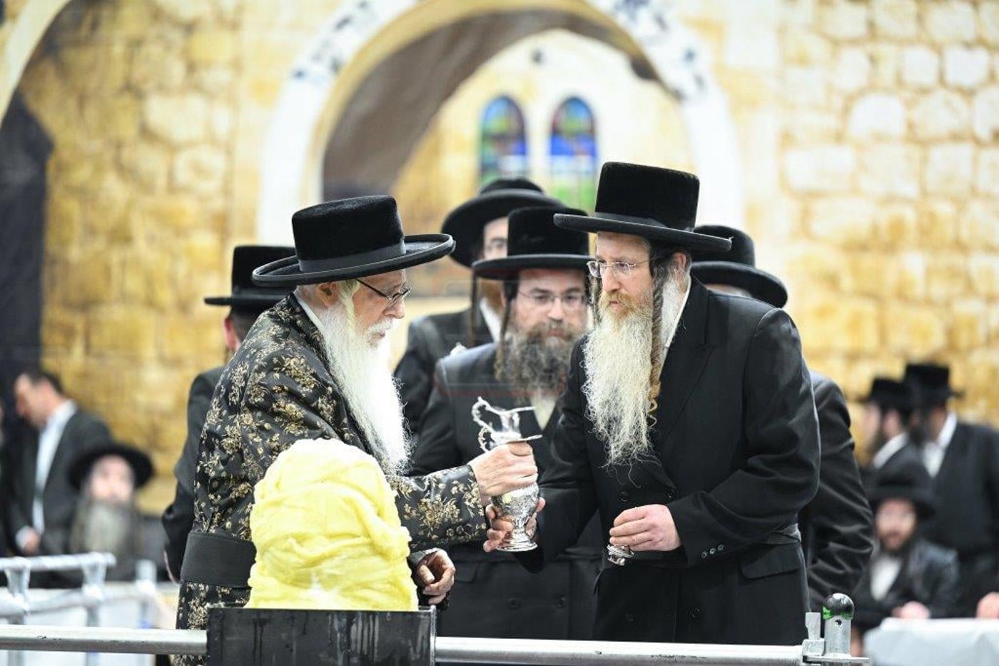 ל"ג בעומר בחצה"ק צאנז