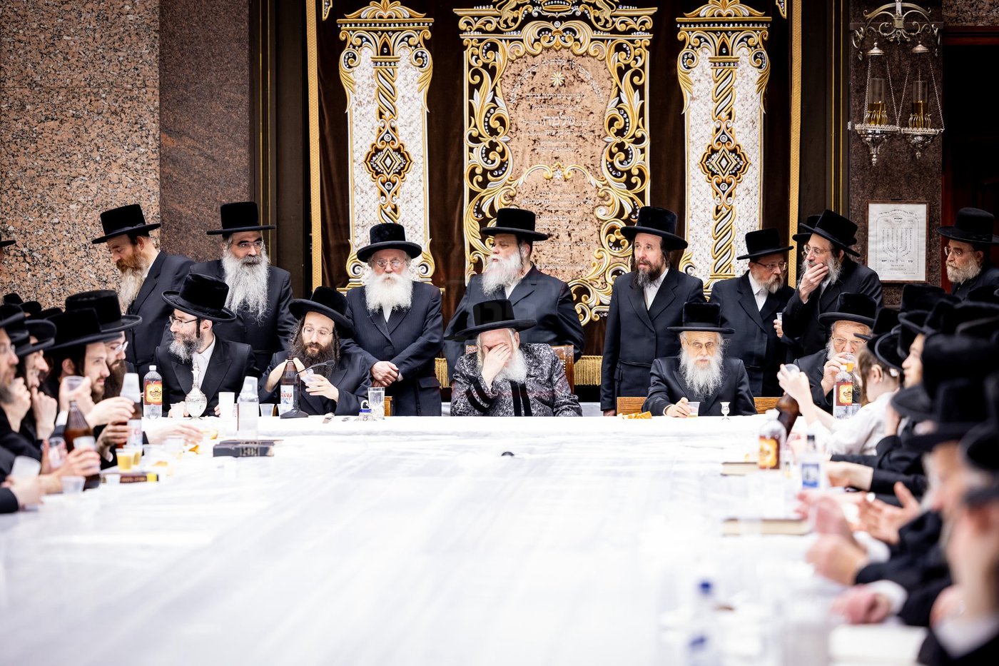 האדמו"ר מבאבוב בטיש ר"ח