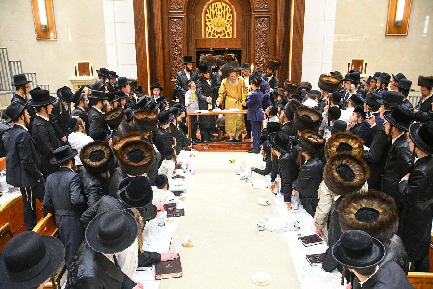 הגה"צ רבי אלימלך בידרמן בשבת בביתר