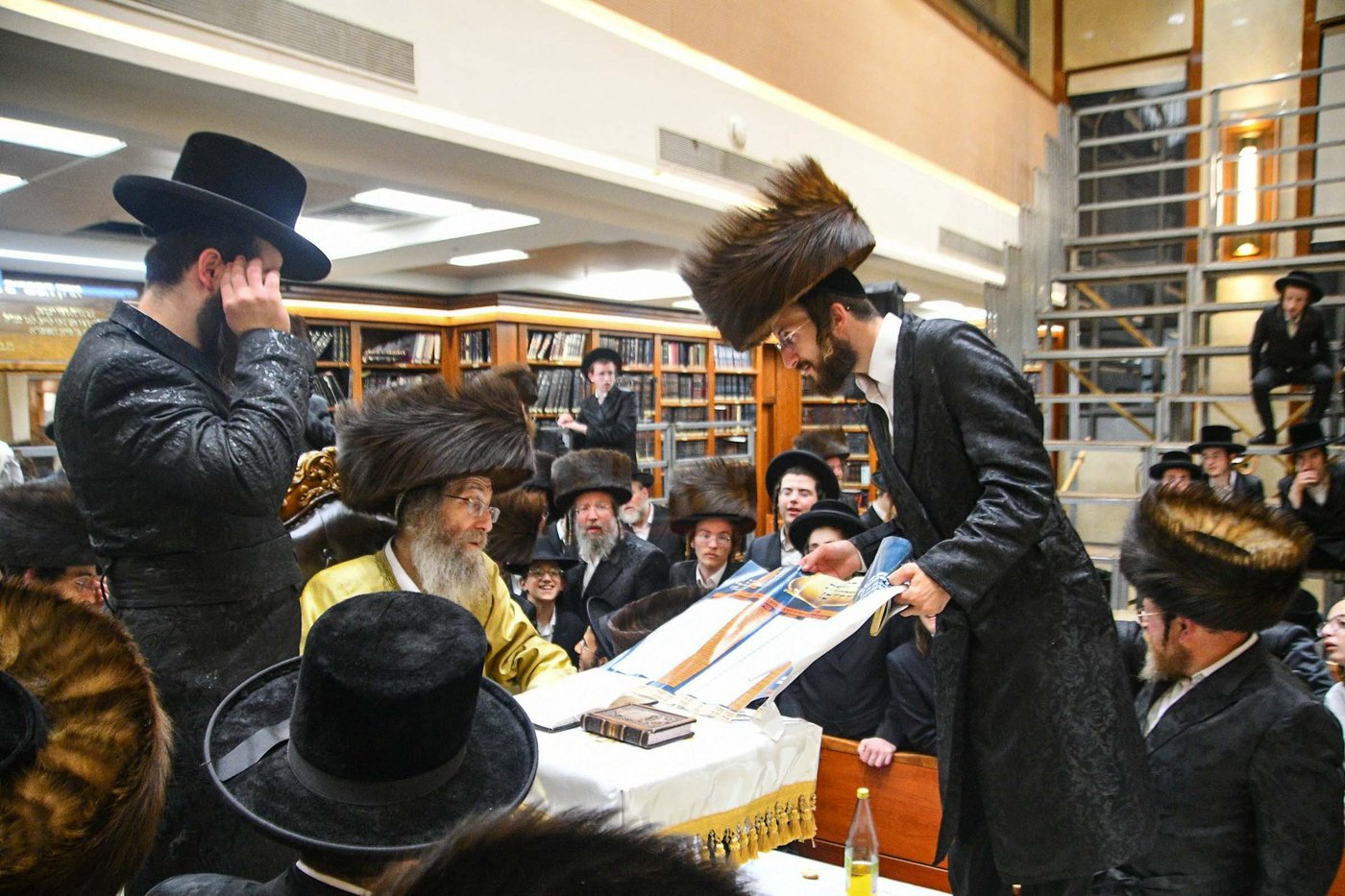 הגה"צ רבי אלימלך בידרמן בשבת בביתר