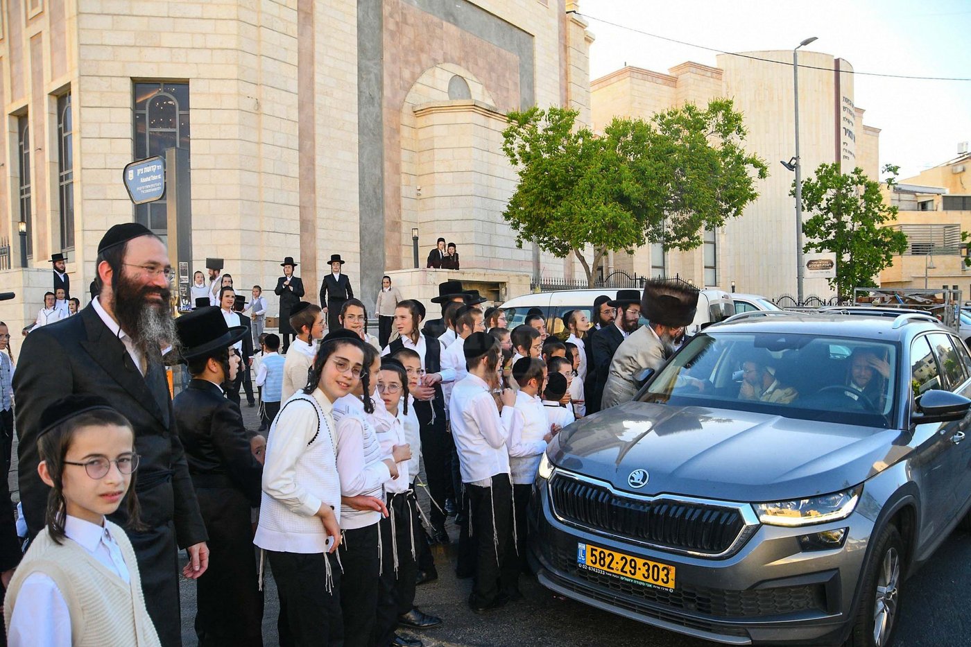 הגה"צ רבי אלימלך בידרמן בשבת בביתר