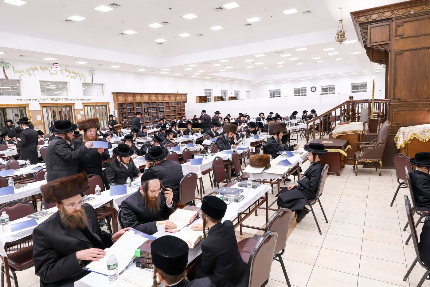 האדמו"ר מסאטמר בשבת התאחדות במחנה דברי יואל