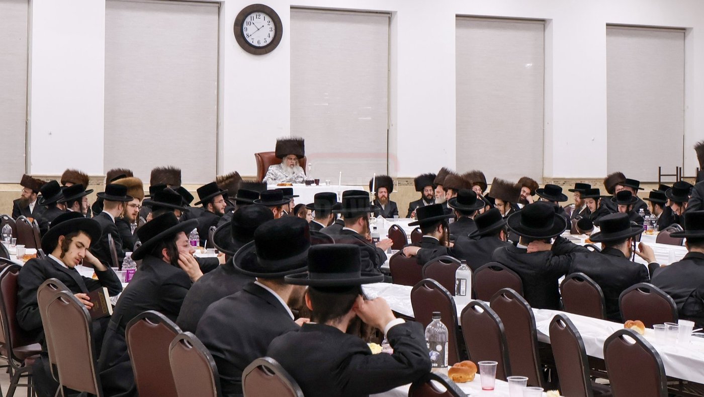 האדמו"ר מסאטמר בשבת התאחדות במחנה דברי יואל