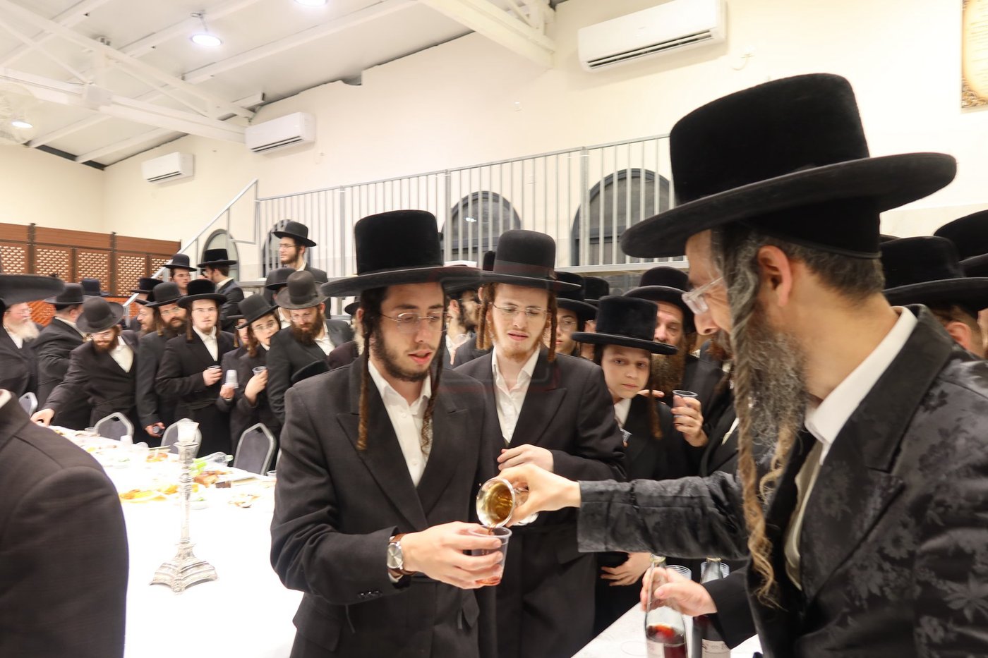 האדמו"ר מזוועהיל בהילולת האור החיים