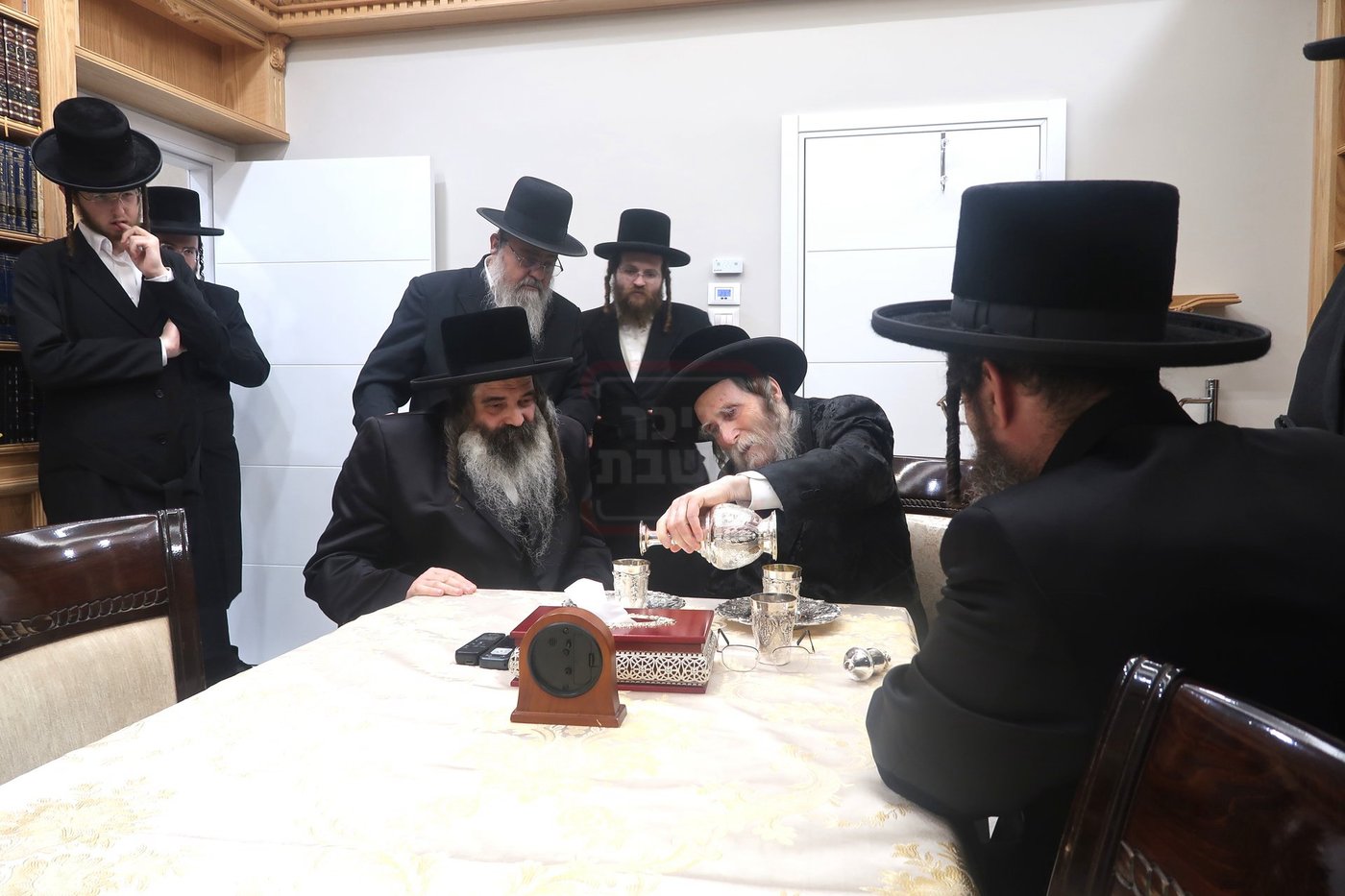 האדמו"ר מזוטשקא בביקור אצל האדמו"ר מערלוי