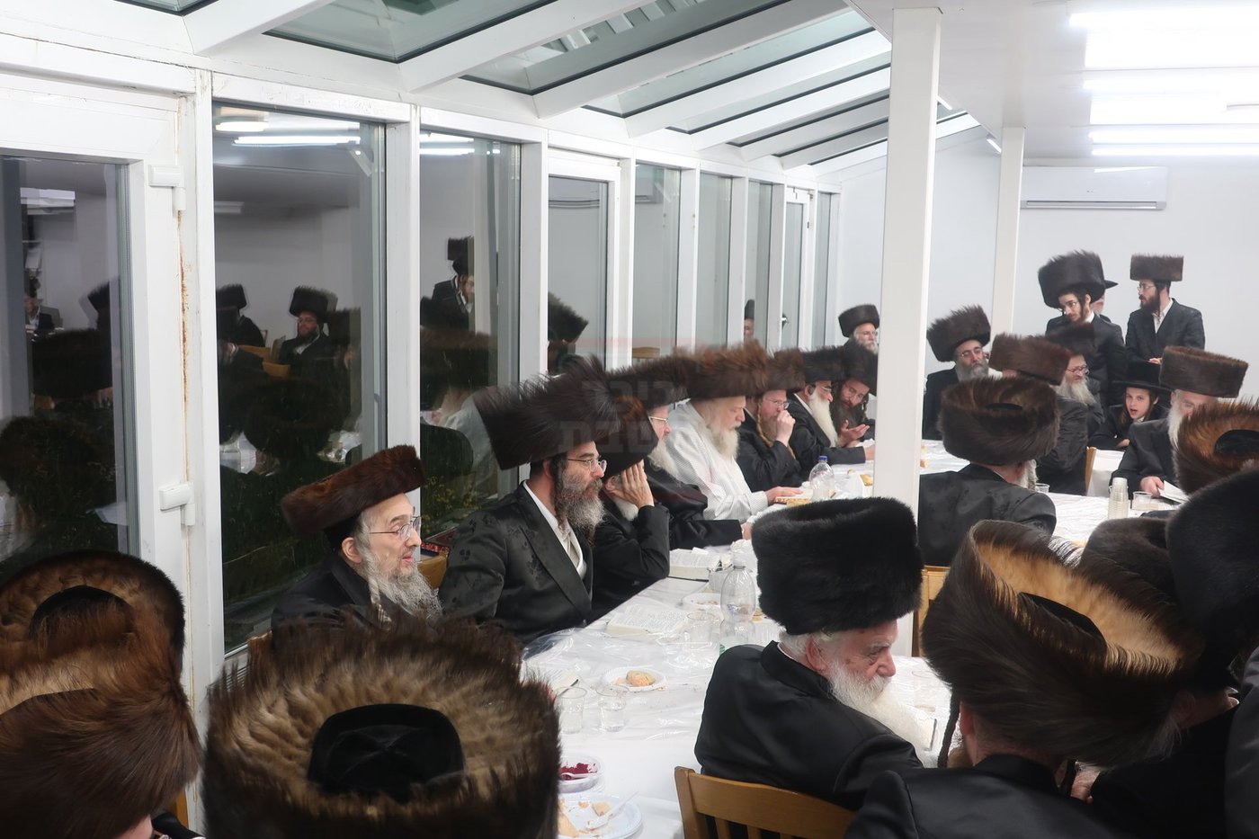 האדמו"ר ממבקשי אמונה בדאבוס שבשווייץ