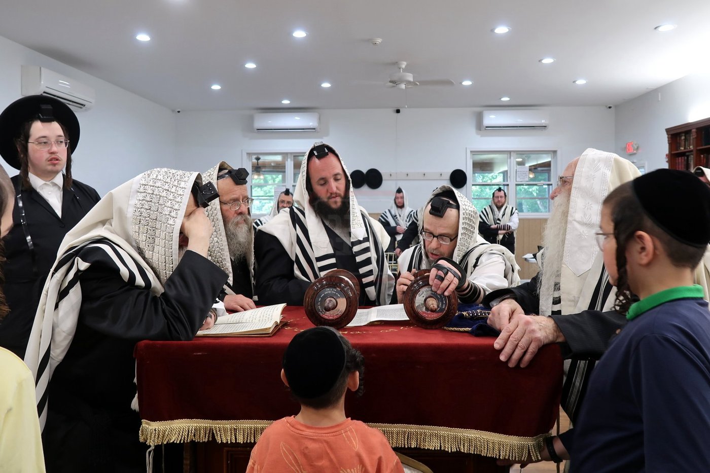 האדמו"ר מסאטמר במנוחה בניו העמפשיר