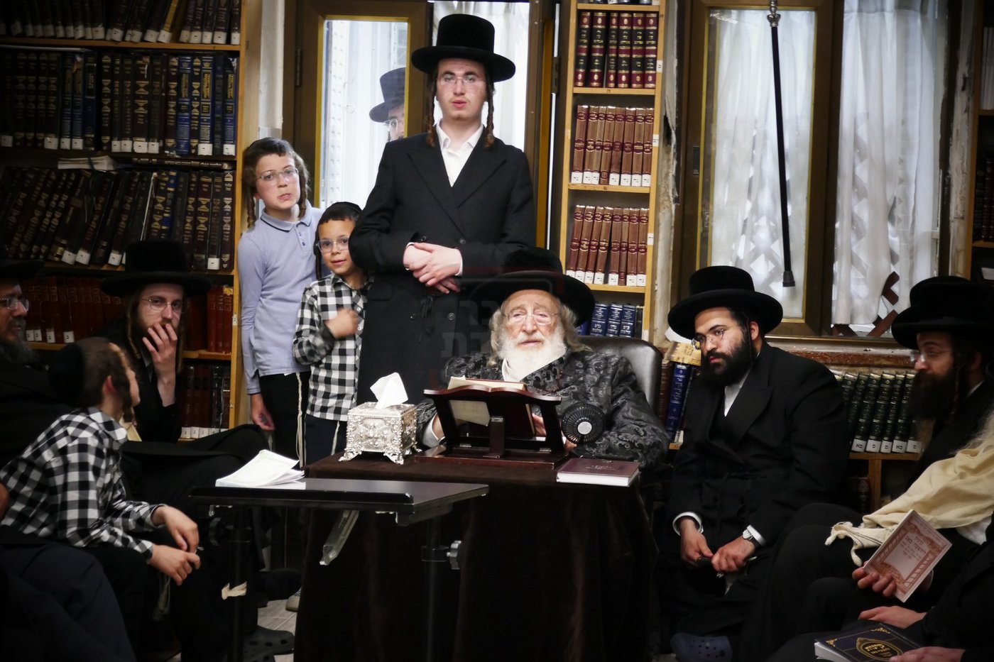 תשעה באב אצל האדמו"ר מספינקא