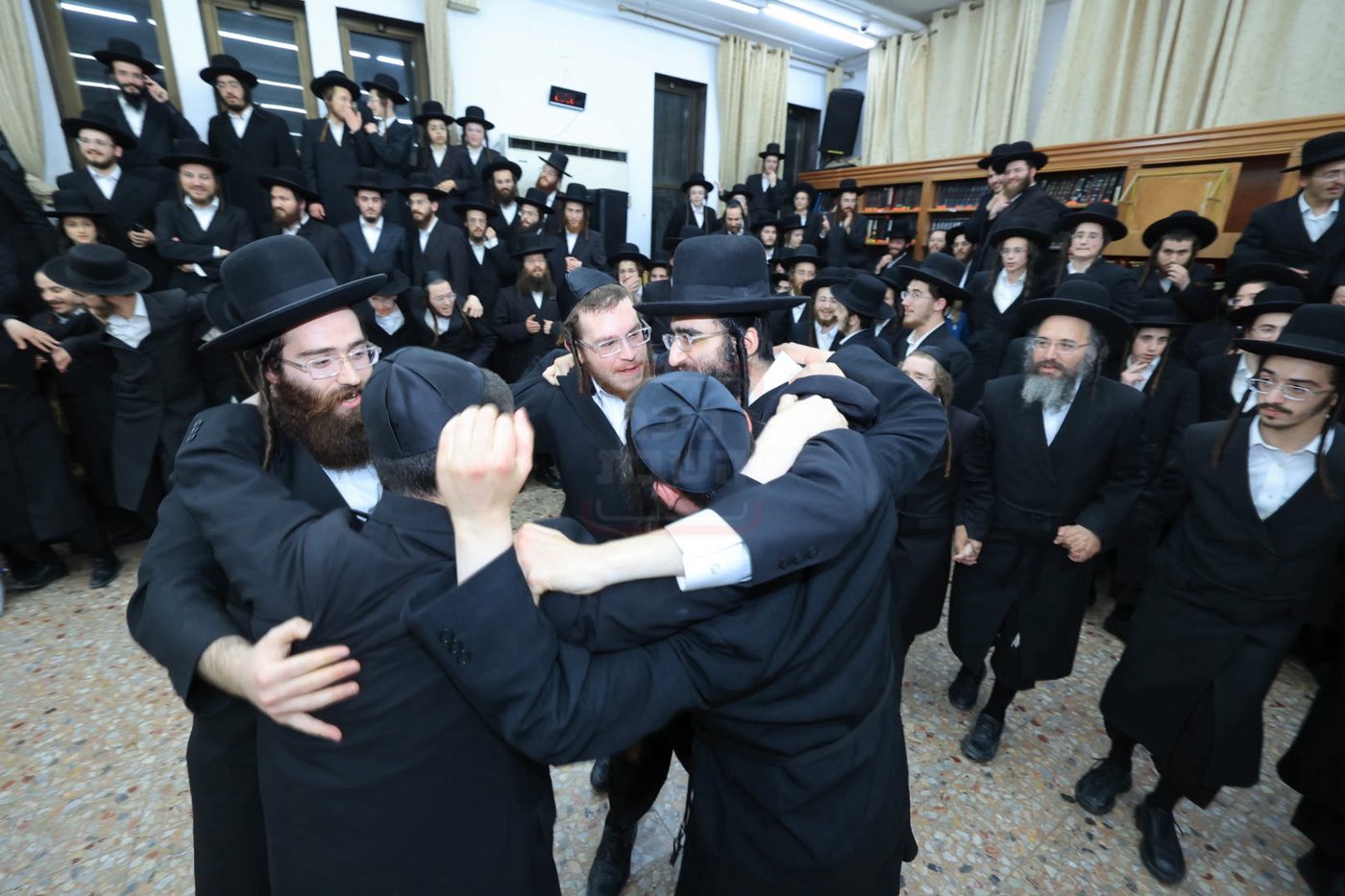 קבלת פנים לבחור מגור