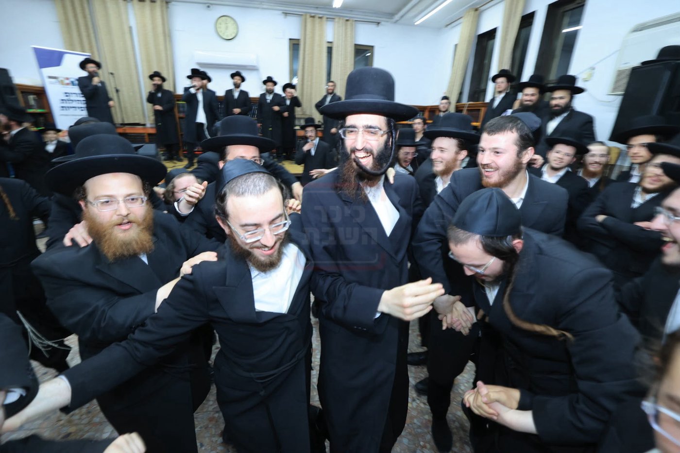 קבלת פנים לבחור מגור