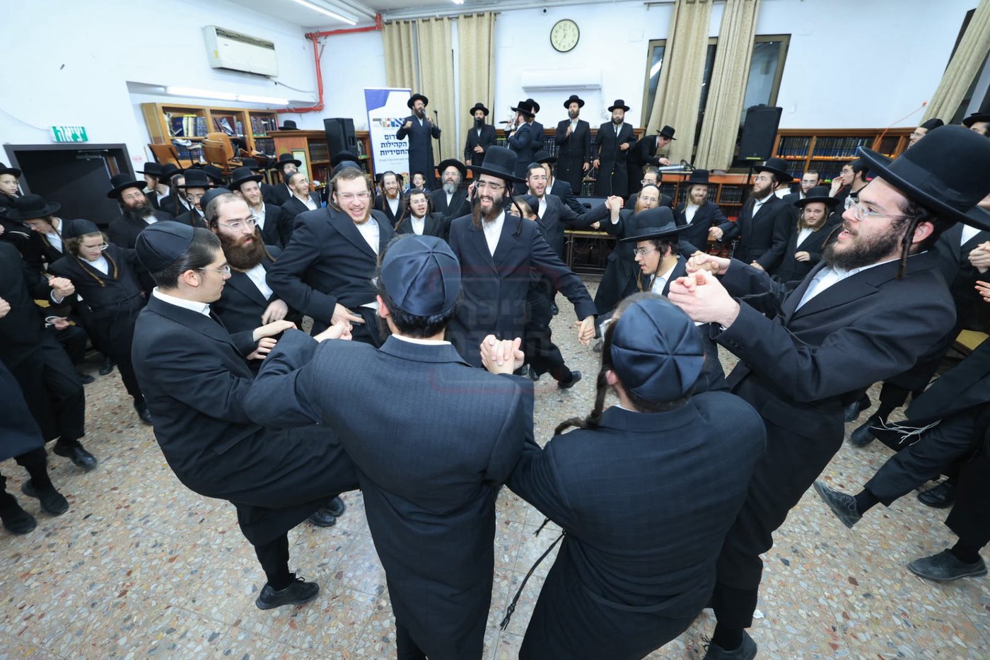 קבלת פנים לבחור מגור