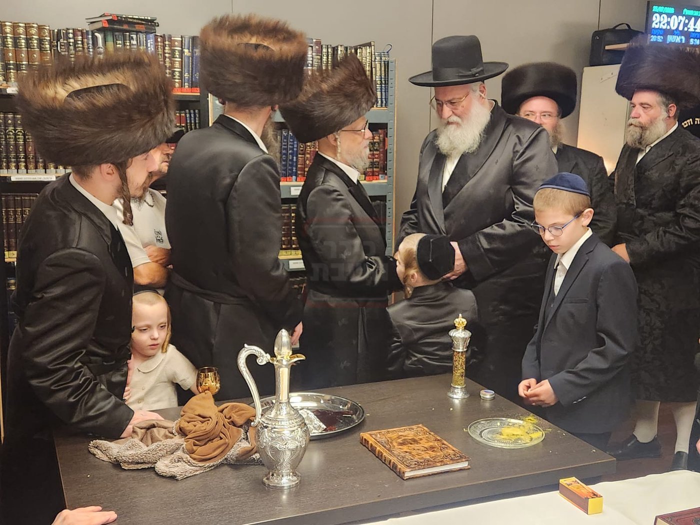האדמו"ר מסערט ויזניץ במוצאי שבת באוסטריה