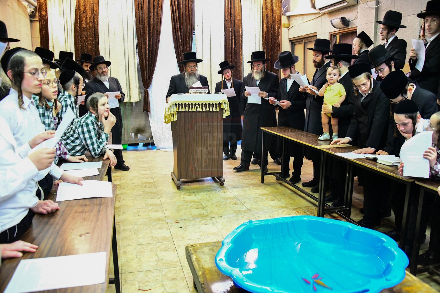 האדמו"ר משבט הלוי בתשליך