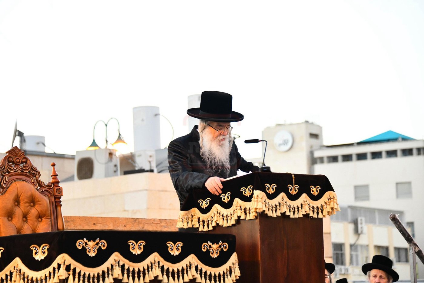 האדמו"ר מדארג שליט"א בתשליך