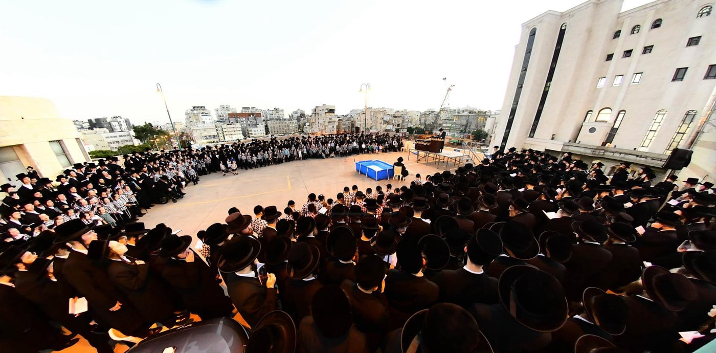 האדמו"ר מדארג שליט"א בתשליך